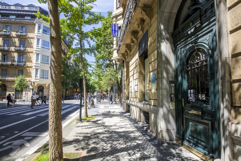 DONOSTIARRA en Donostia / San Sebastián — exterior (5 de 7)